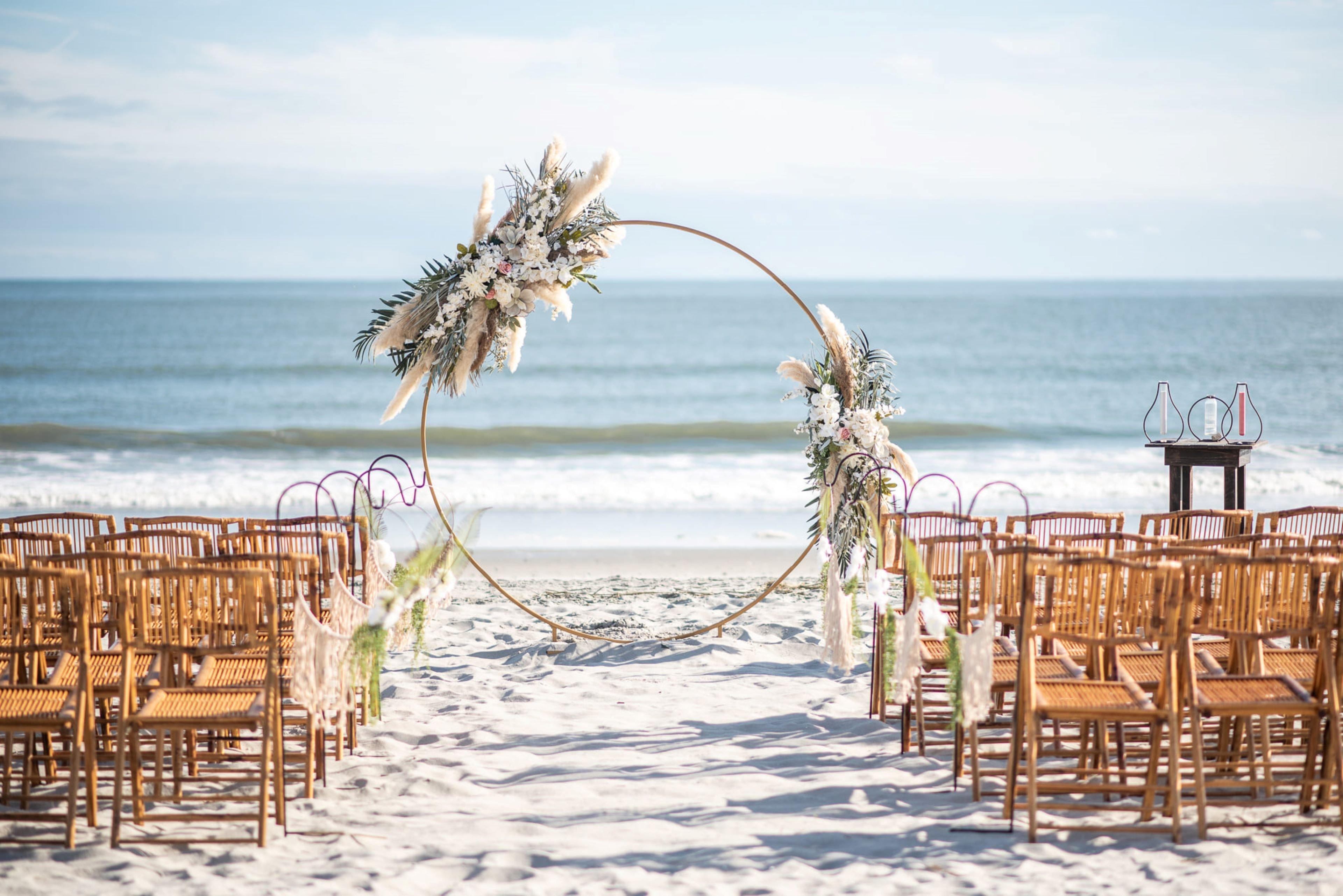 Holiday Inn Resort Oceanfront At Surfside Beach, An Ihg Hotel Myrtle Beach Exterior photo