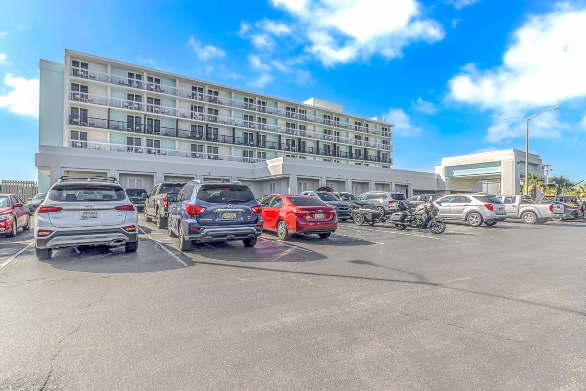 Holiday Inn Resort Oceanfront At Surfside Beach, An Ihg Hotel Myrtle Beach Exterior photo