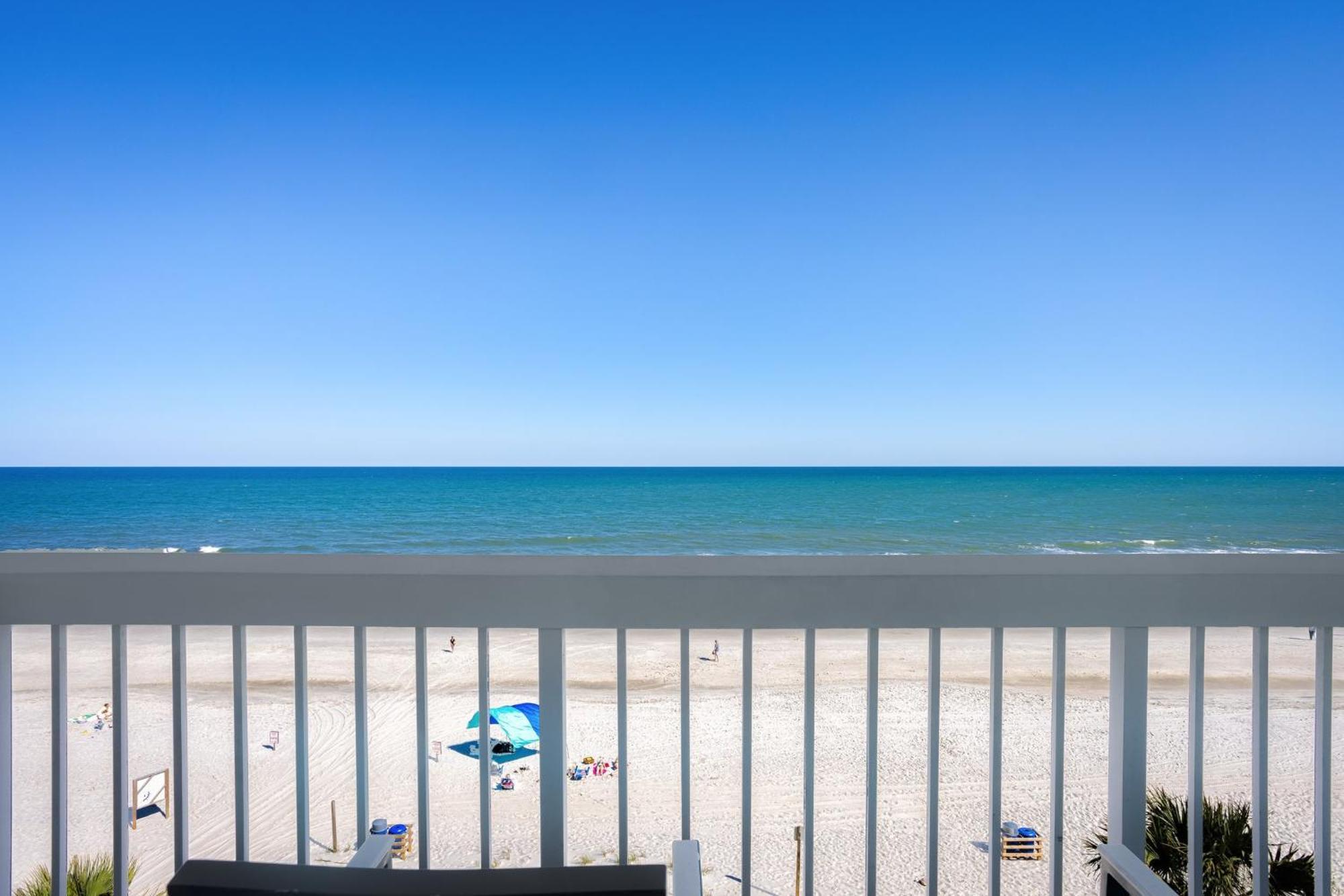 Holiday Inn Resort Oceanfront At Surfside Beach, An Ihg Hotel Myrtle Beach Exterior photo