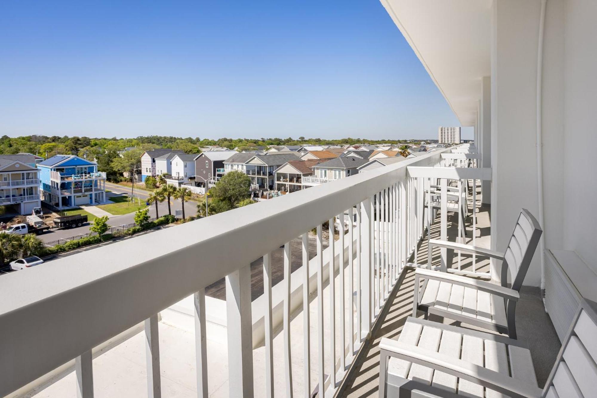 Holiday Inn Resort Oceanfront At Surfside Beach, An Ihg Hotel Myrtle Beach Exterior photo